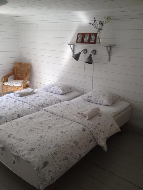 Bed and Breakfast Saebyholms Gard Laholm Pokój zdjęcie