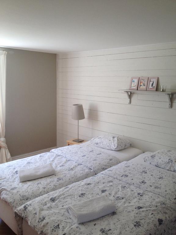 Bed and Breakfast Saebyholms Gard Laholm Pokój zdjęcie